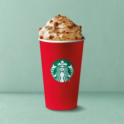 Starbucks představuje vánoční limitky nápojů a zrnkové kávy.