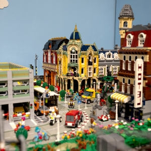 Vstupte do LEGO světa! Na Šestce otevírá interaktivní zábavní centrum BRICK CORNER