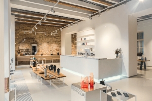 Deelive otevírá největší prodejní galerii českého designu v Praze