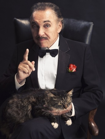 Seznamte se. Kmotr Don Corleone alias Karel Gott...