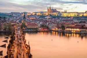 Zahraničních turistů v hotelech v Česku je meziročně víc, ještě ne však tolik jako před koronavirovou pandemií