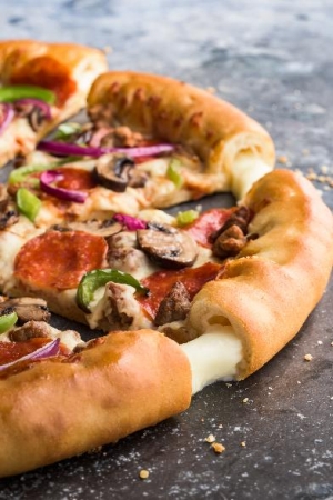 Dopřejte si malou pauzu s čerstvou pizzou od Pizza Hut